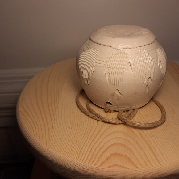 Hanging Ceramic Planter - Picture 3 of 5